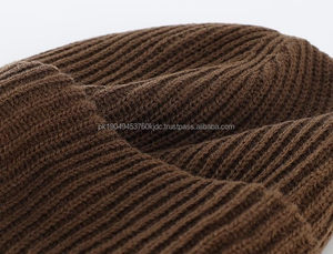 หมวกบีนนี่แบบปรับแต่งได้สำหรับฤดูหนาวหมวกถักที่มีคุณภาพสูงสำหรับบุรุษและสตรีโดย Waseem impex - Product Image 5