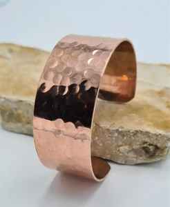 Bracelet magnétique en cuivre martelé, cadeau religieux, aluminium naturel pur, fait main, thérapie, d'Inde - Product Image 2