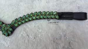 Peigne à curry à une rangée Accessoire de pointe en cuir de qualité supérieure avec cristal clair et design courbe en V finition dorée Meilleures offres - Product Image 3