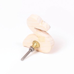 Boutons de meuble modernes faits à la main en bois de pin, en forme de flamant rose, pour tiroirs, poignées de porte de commode, poignées de placard, boutons pour chambre d'enfant - Product Image 2