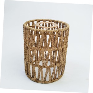 Faroles colgantes decorativos hechos de ratán tejido a mano (de forma cilíndrica alta) para un estilo costero y rústico. - Product Image 2