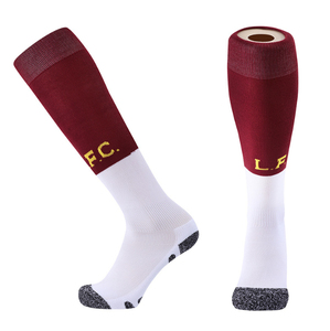 Chaussettes de football blanches mi-hautes avec bande jaune et logo imprimé pour adultes, chaussettes de sport en coton respirant tricoté pour l'été - Product Image 4
