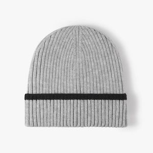 Gorros de algodón con MOQ bajo, proveedor mayorista de gorros estilo streetwear para marcas de streetwear estadounidenses - Product Image 4