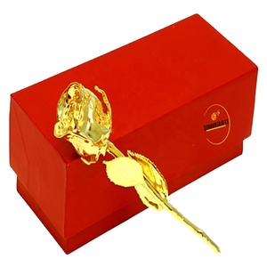 Figurine de rose plaquée or 24 carats Sanaar Crafts - Thème Amour Éternel - Cadeau promotionnel original - Décoration artistique de collection - Product Image 4
