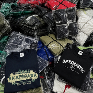 Lot de T-shirts vierges en coton épais prêts à être expédiés, style streetwear, avec étiquettes – Vêtements en gros, lot de liquidation - Product Image 3