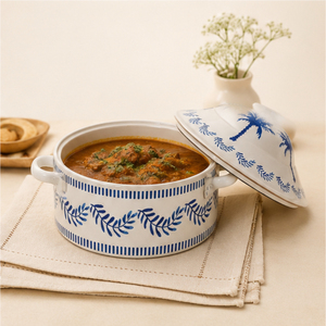 Ensemble de casseroles et marmites de luxe modernes en acier inoxydable motif palmier arabe, bleu et blanc, isolées, écologiques, pour maintien au chaud des aliments sur table - Product Image 4