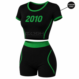 Nouvelle Arrivée Cosh International Sorority Sisterhood : Ensemble Crop Top Halter à Rayures Contrastées Effet Seconde Peau et Short Taille Haute pour Entraînement Pilates - Product Image 5