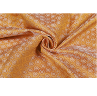 Tissu brocart floral de luxe écologique en polyester léger, respirant et doux au toucher pour robes ethniques, robes de soirée, sacs et artisanat pour la maison