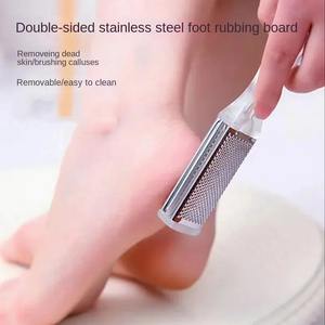 Outil de massage des pieds double face pour éliminer les peaux mortes et les callosités, outil de limage des pieds pour une pédicure à domicile - Product Image 5