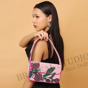 Nuevo Bolso de Mano Tipo Clutch con Diseño Geométrico y Cuentas para Mujer, de BRAZEAL STUDIO, Ideal para Bodas - Product Image 3