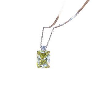 Collier pendentif en moissanite taille Asscher en argent 925 plaqué rhodium, chaîne maille forçat, style classique, unisexe, pour usage quotidien - Product Image 5