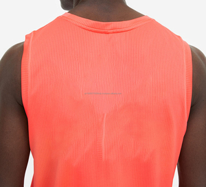 Camisetas sin mangas de alta calidad para hombre, corte cuadrado, acanaladas, transpirables, de secado rápido, de algodón/poliéster, personalizadas, al por mayor, para gimnasio. - Product Image 4