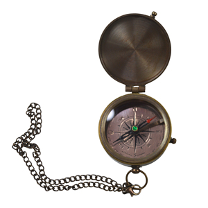 Boussole en laiton faite à la main avec étui en cuir, gravée et personnalisée, instrument de navigation vintage, boussole nautique pour la randonnée en plein air - Product Image 5