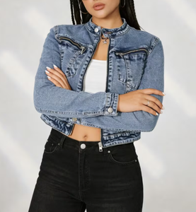 Chaqueta Varsity de Mezclilla Lavada para Mujer TRIBON SPORTS, Manga Larga, Cuello Camisero, Cierre de Botón, Corte Regular, Otoño Invierno - Product Image 4