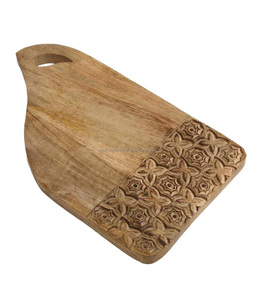 Tabla de cortar de madera con grabado Floral antiguo, recién llegado, Decoración de cocina para el hogar para fiesta, boda, exportación por Falak World Export - Product Image 1