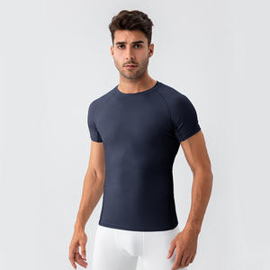 T-shirt de sport pour homme, coupe slim, manches courtes, couleur unie, séchage rapide, col rond, tricoté en polyester, haut d'entraînement - Product Image 4