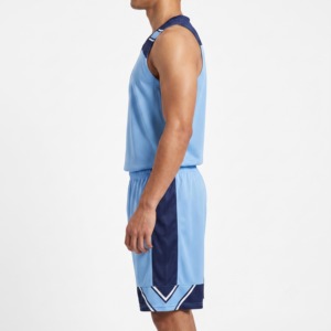 Ensemble d'uniformes de basketball personnalisés pour adultes, maillot et short de basketball respirants pour hommes |   Uniforme d'équipe imprimé par sublimation - Product Image 3