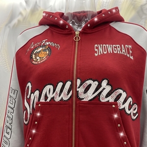 เสื้อสเวตเชิ้ตโอเวอร์ไซส์แบบมีฮู้ดสีแดง Snowgrace ผ้าฟลีซ ซิปหน้า พิมพ์ลายกลิตเตอร์ ประดับเพชร กระเป๋าหน้า สไตล์สปอร์ต ใส่ได้ทั้งชายและหญิง เหมาะสำหรับฤดูหนาว - Product Image 6