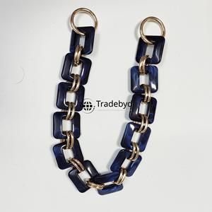 Premium Resin Chain Necklace Offset Handmade Lightweight Waterproof Trendy Statement Jewelry for Women Stylish Fashion - Product Image 1