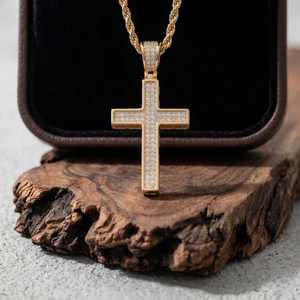 Pendentif Croix Hip Hop Moissanite Plaqué Or 14K pour Homme, Bijoux en Gros, Fabricant Personnalisé, Usine - Product Image 2