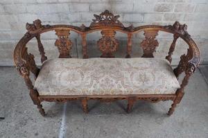 Sofá antiguo victoriano neorenacentista de madera tallada - Product Image 4