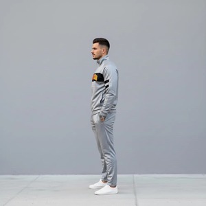 Chándal gris de hombre de longitud completa con cremallera, cuello alto, estampado por transferencia térmica, diseño deportivo, bolsillos laterales, para otoño - Product Image 5