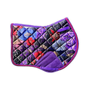 Tapis de selle d'équitation en satin de coton - Légers, confortables, de haute qualité, séchage rapide, fabriqués au Pakistan - Product Image 3