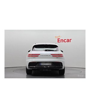 Genesis GV70 2.5T 2024 Gasolina AWD con 6,790 km, Volante a la Izquierda, Caja de Cambios Automática, Asientos de Cuero, Cámara Trasera - Product Image 4