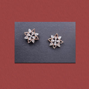 Boucles d'oreilles classiques serties de diamants, diamants de laboratoire certifiés pour femmes, bijoux en or, bijoux fins, boucles d'oreilles de luxe - Product Image 5