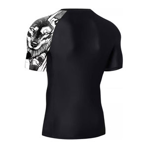 เสื้อแรชการ์ดแขนสั้น Solid Trader Premium Engineering สำหรับออกกำลังกาย ยืดหยุ่นสูง สวมใส่สบาย ป้องกันการเสียดสี - Product Image 3