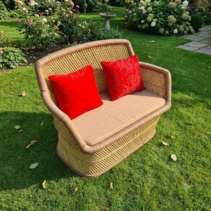 Canapé de jardin en rotin écologique de luxe, une place, fauteuil d'extérieur en osier, design moderne nordique style ferme, avec accoudoirs - Product Image 1