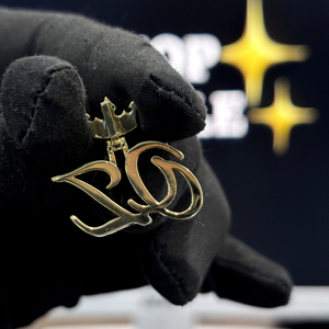 Pendentif initial OZ personnalisé en argent sterling 925 avec moissanite VVS, breloque de collier avec attache couronne et incrustation de pierres - Product Image 4