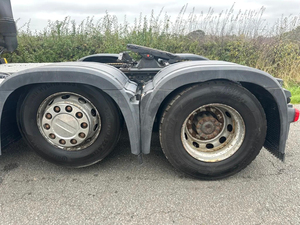 รถบรรทุกเมอร์เซเดส-เบนซ์ แอคทรอส 2545 6x2 ปี 2016 เกียร์อัตโนมัติ ระยะทาง 266,184 กม. มาตรฐานยูโร 6 เครื่องยนต์ดีเซลเทอร์โบ 12,809 ซีซี 12.8 ลิตร - Product Image 5