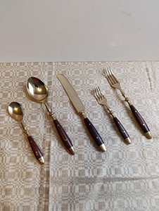 Ensemble de couverts en laiton avec manches, cuillères, fourchettes et couteaux de luxe, ensembles de couverts uniques, réutilisables et de qualité alimentaire, pour la table. - Product Image 6