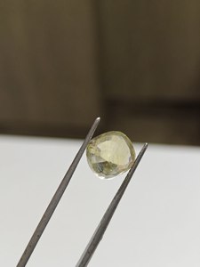 Zafiro Amarillo Suelto de 8.25 ct, Forma Ovalada, Piedra Preciosa Natural para Joyería Fina al por Mayor - Product Image 4