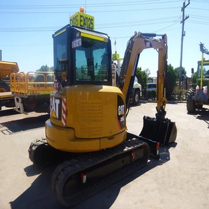 Professional Cat 305e Mini Excavator Reliable Power Equipment For <b>Builders</b> Contractors And Earthmoving Job Requirements - Product Image 6