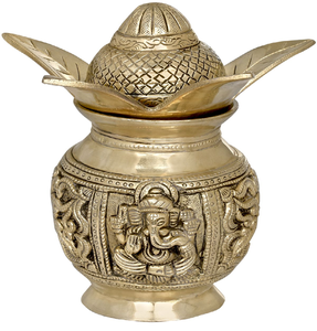 Kalash antiguo de latón con un grabado detallado de Ganesha y un tapo de coco texturizado. disponibles a precios de mayorista. - Product Image 1