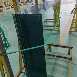 Verre trempé laminé réfléchissant haute résistance pour murs en verre, clôtures en verre et fenêtres <span class=keywords><strong>de</strong></span> bâtiments - Product Image 1