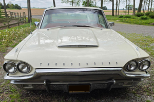Ford Thunderbird Coupé de 1964 - Product Image 3