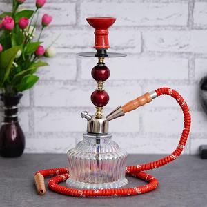 Cachimba de vidrio para el hogar con diseño decorativo elegante y una experiencia de fumada suave - Product Image 1