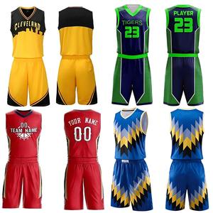 Personnalisez vos propres uniformes de basket-ball d'équipe, réversibles, respirants, ensemble de maillots de basket-ball 100% polyester - Product Image 3