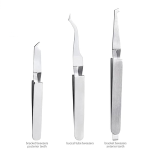 Pinzas de precisión de acero inoxidable de calidad premium, puntas duraderas, agarre cómodo, ideales para uso dental. - Product Image 2