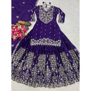 Top de mujer-Lehenga Dupatta Set con bordado y trabajo de secuencia para fiestas - Product Image 1