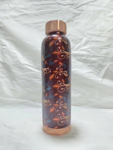 Bouteille d'eau de luxe en cuivre pur à imprimé floral 1000 ml, gourde ayurvédique anti-fuite pour le sport, le yoga, la gym et le bien-être - Product Image 1