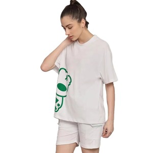 เสื้อยืดแฟชั่นผู้หญิงสีพื้นผ้าไหมเนื้อนุ่ม ไซส์ใหญ่ คอกลม แขนสั้น เรียบง่าย สบายๆ ขายส่ง - Product Image 5