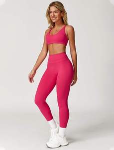 Nuevo Conjunto de Compresión para Mujer, 2 Piezas, Transpirable, con Logotipo Frontal, Leggings sin Costuras, Bra Deportivo, Ropa Deportiva, Conjunto de Yoga y Fitness - Product Image 3