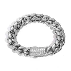 Collier hip-hop de luxe en acier inoxydable avec chaîne cubaine et moissanite, plaqué or lourd sur mesure, unisexe - Product Image 3