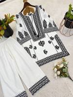 Großhandel Eleganter Weiß-Schwarzer Indisch-Pakistanischer Salwar Kameez Stark Bestickter Seiden Slim Fit Party Luxus Tunika Sommer Winter