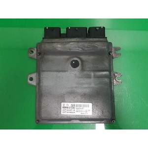 Unidad de Control del Motor SM7 L47 2011-2019 Usada ORIGINAL 237101971R - Product Image 1