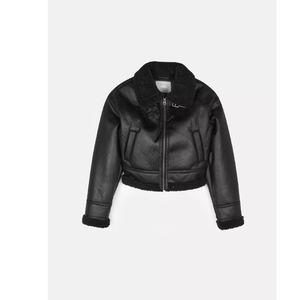 Veste moto en similicuir pour femme avec col et poignets en fourrure, manteau court d'hiver épais et coupe-vent - Product Image 6
